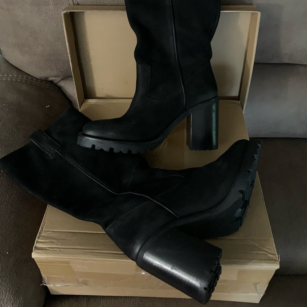 Harley DavidsonChanning 11” Suede Boots